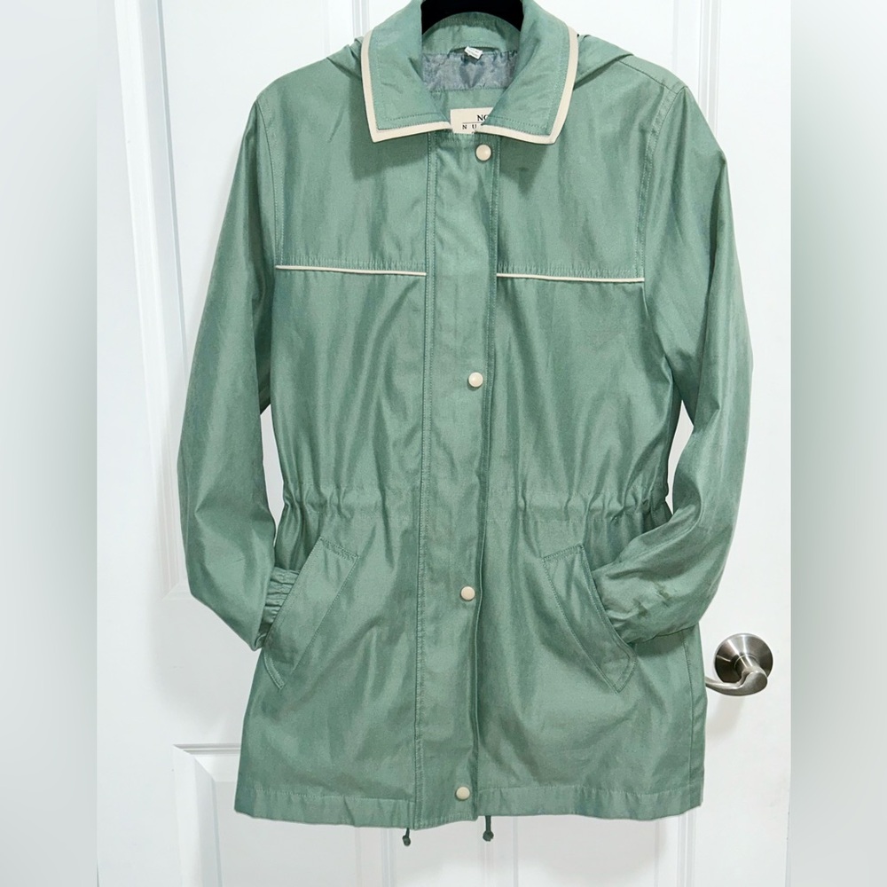 Rain Coat With Removable Hood And Inside Adjustable Drawstring Green Size Small